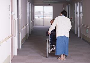 函館で目立たない矯正治療をしている歯科